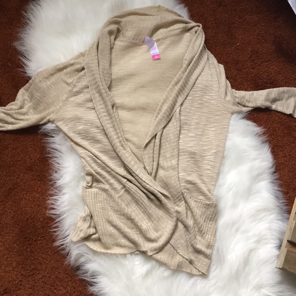 Sweaters - Dressy Cardigan